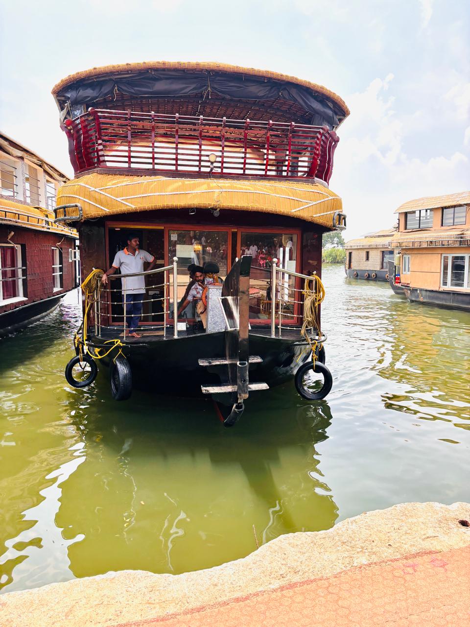 1 bedroom houseboat in Alappuzha