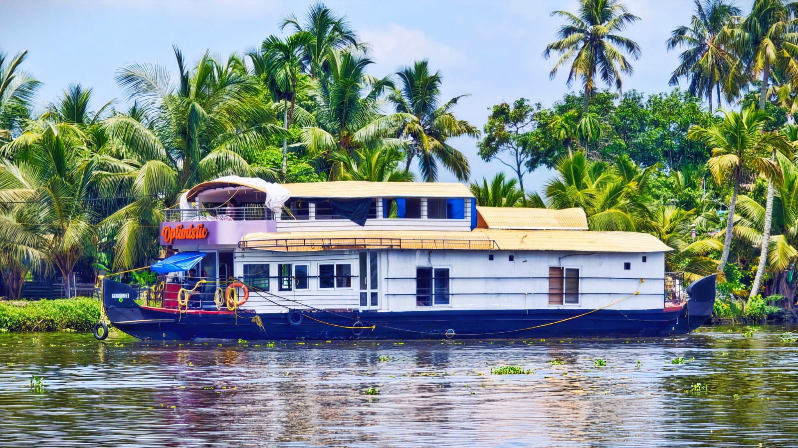2 bedroom houseboat in Alappuzha